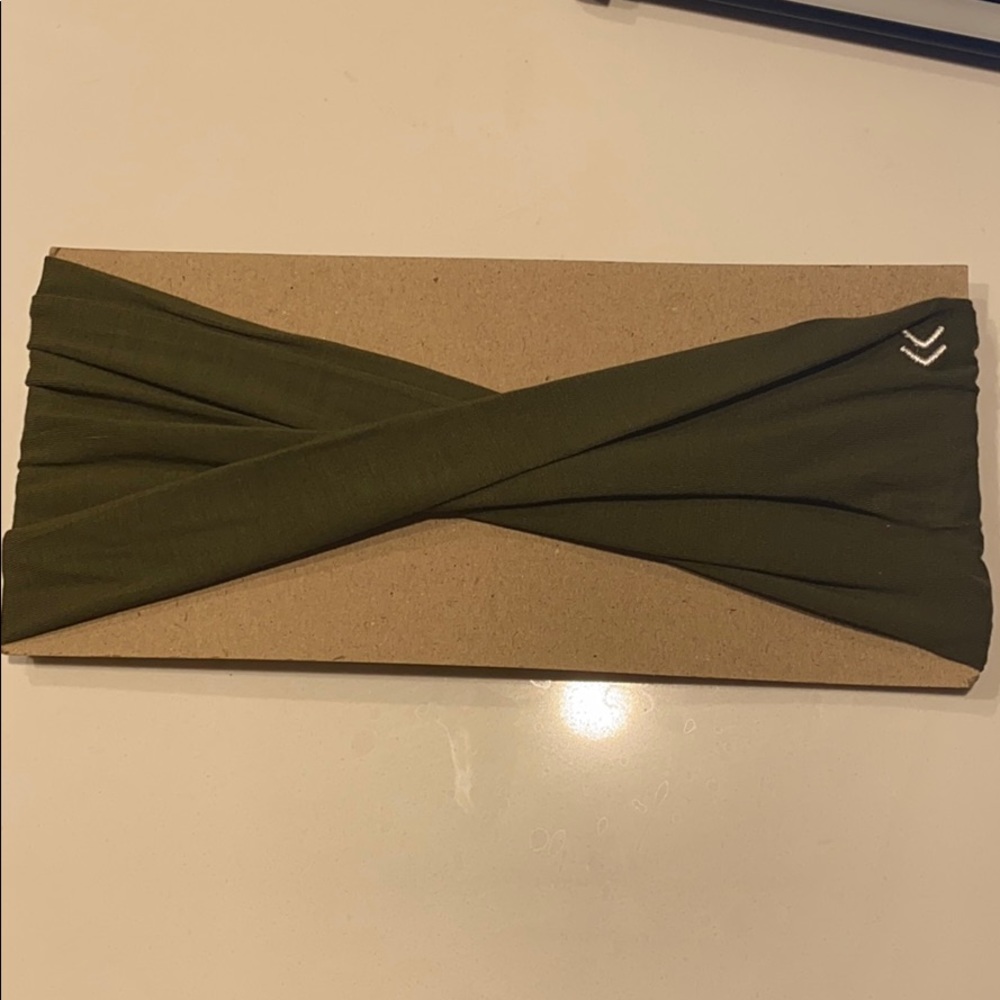 Hunter Green soulvation twist headband